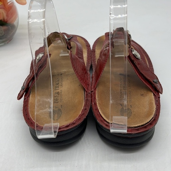 Deer Tracks Dark Red Leather Studded Sandals Size 10. FFT2749D - Picture 4 of 8